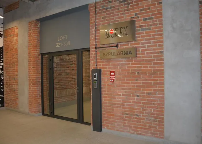 Loftstyle 2 アパート